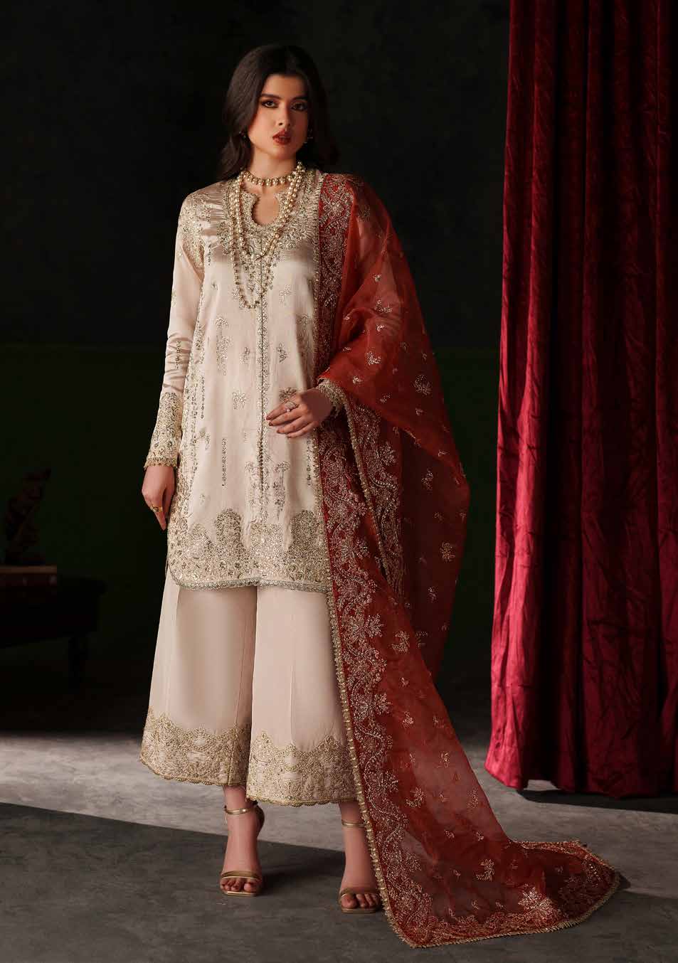 Verve Silk by Emaan Adeel - Design 05 — view 1